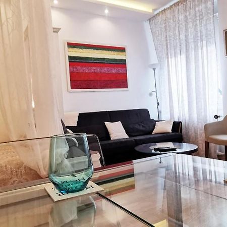 Gala City Center Apartman Belgrade Exterior photo
